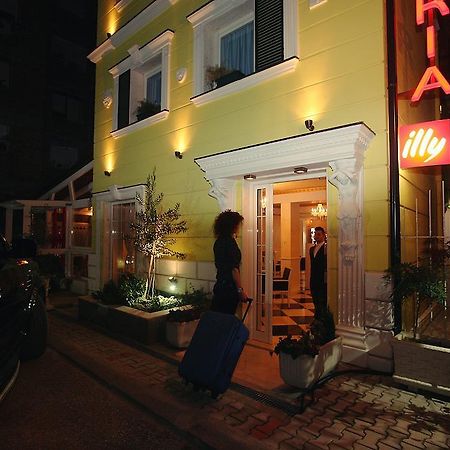 Hotel Kastria Tiranë Luaran gambar